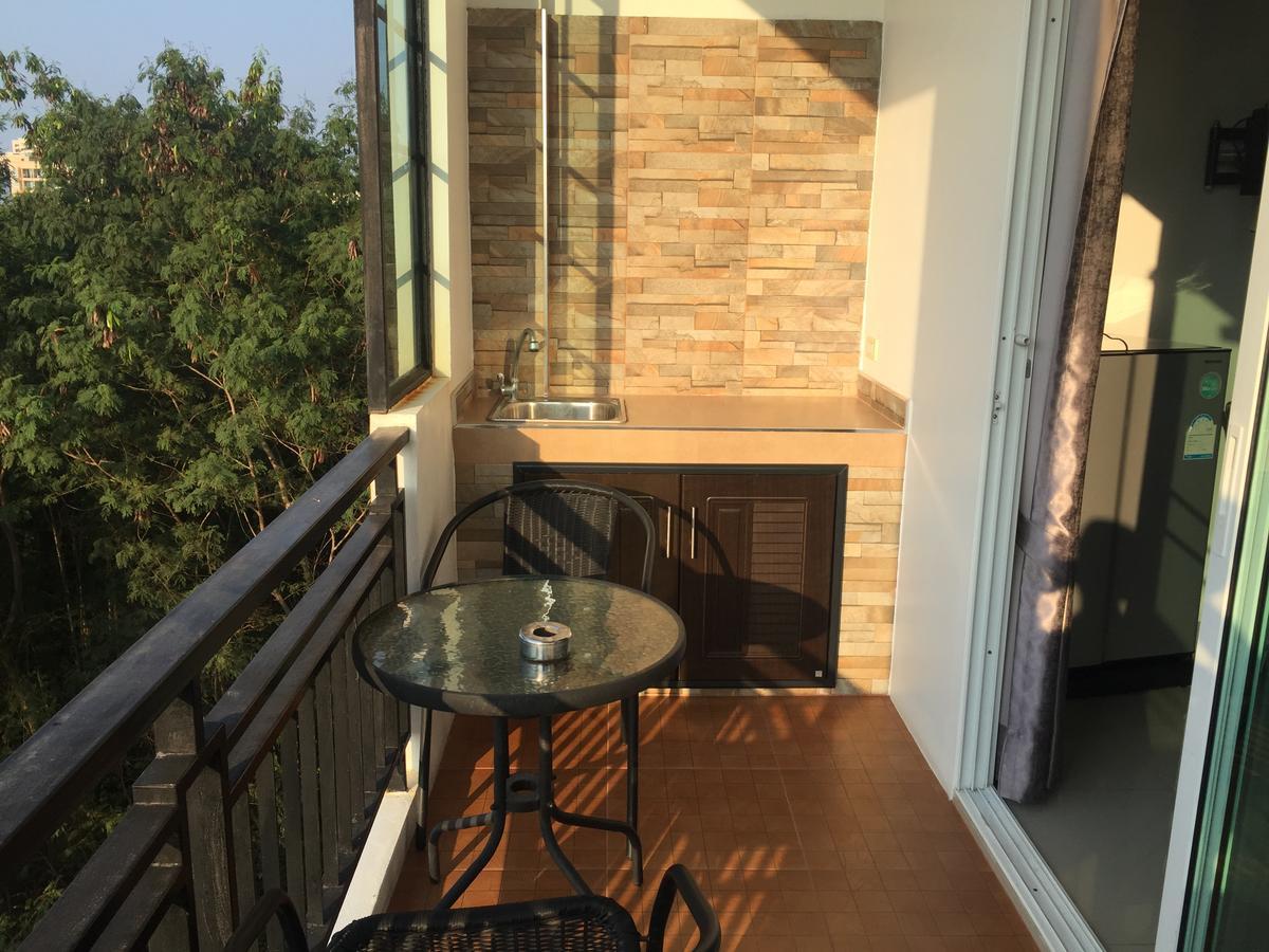 Boutique Summer House Jomtien Exterior foto